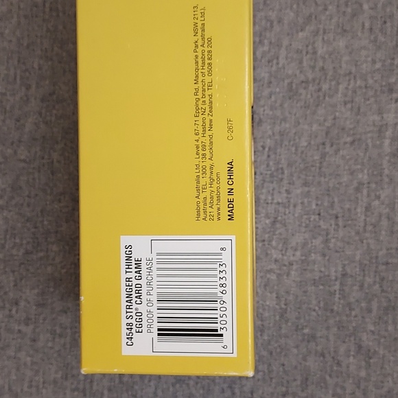 2017 Hasbro Netflix Stranger Things Kellogg's Eggo Card Game - Picture 10 of 11